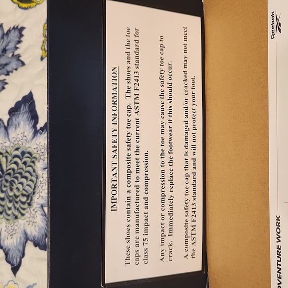 New in Box reebok floatride - Picture 10 of 10